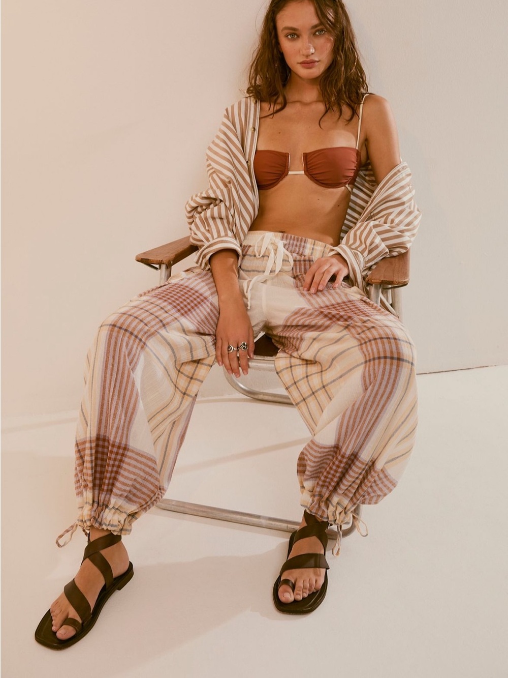 Free people crafted cargo joggers in tea combo